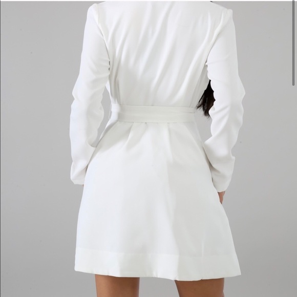 Host Pick NWT Black Draped sassy mini dress w/belt - Picture 6 of 7